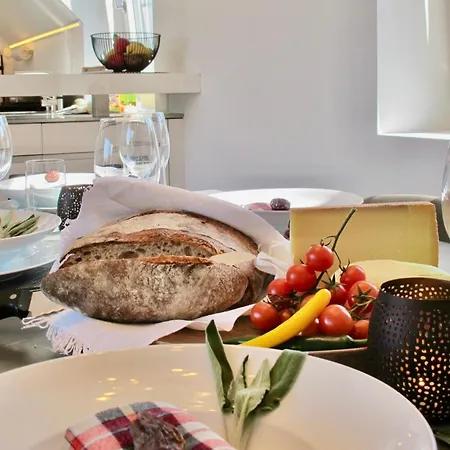 The Crown Maisonette Penthouse Bahnhofstrasse